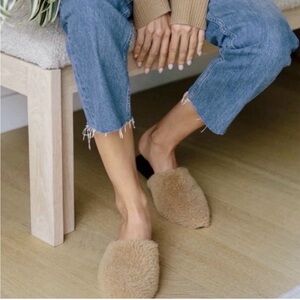 Jenni Kayne shearling mules size 39 tan